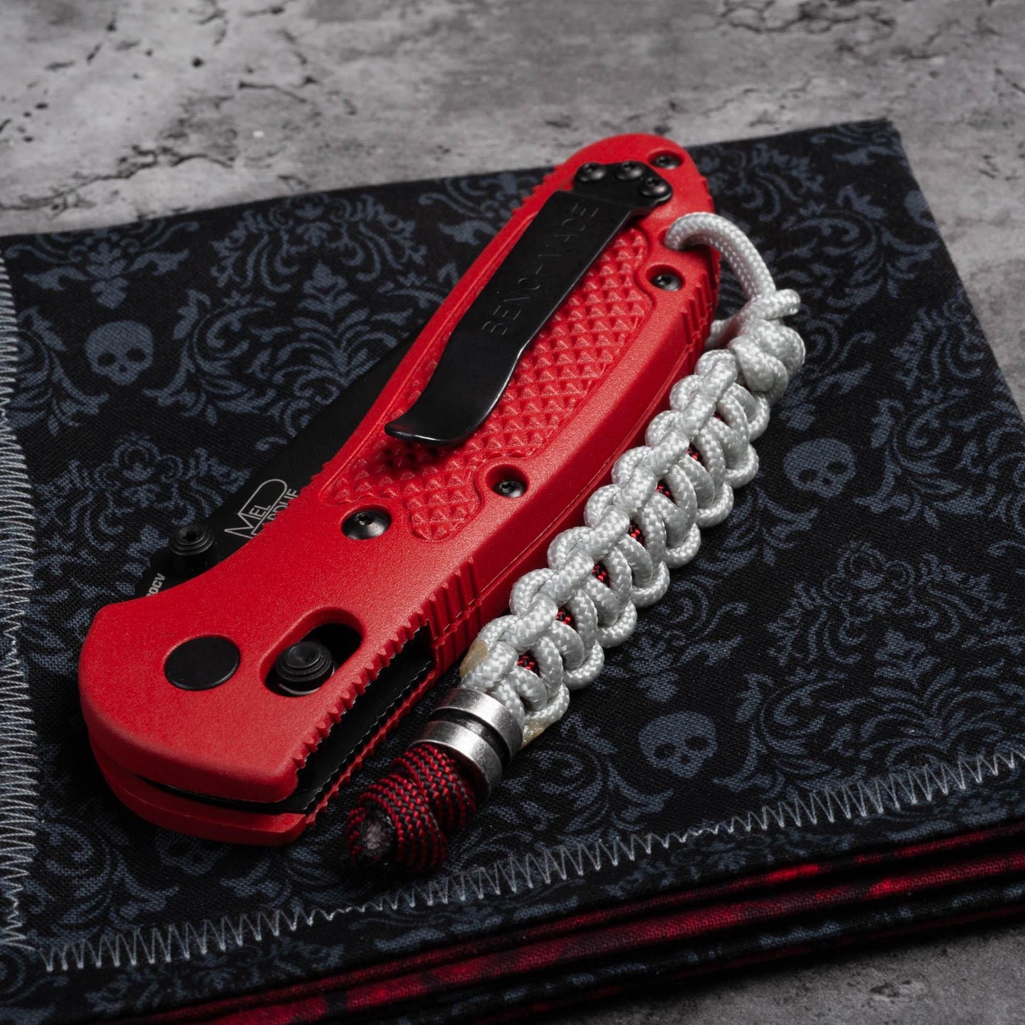 275 Paracord Hybrid Knife Lanyard With 550 Paracord Center | Choose From Over 100 Paracord Colors and 5 Beads