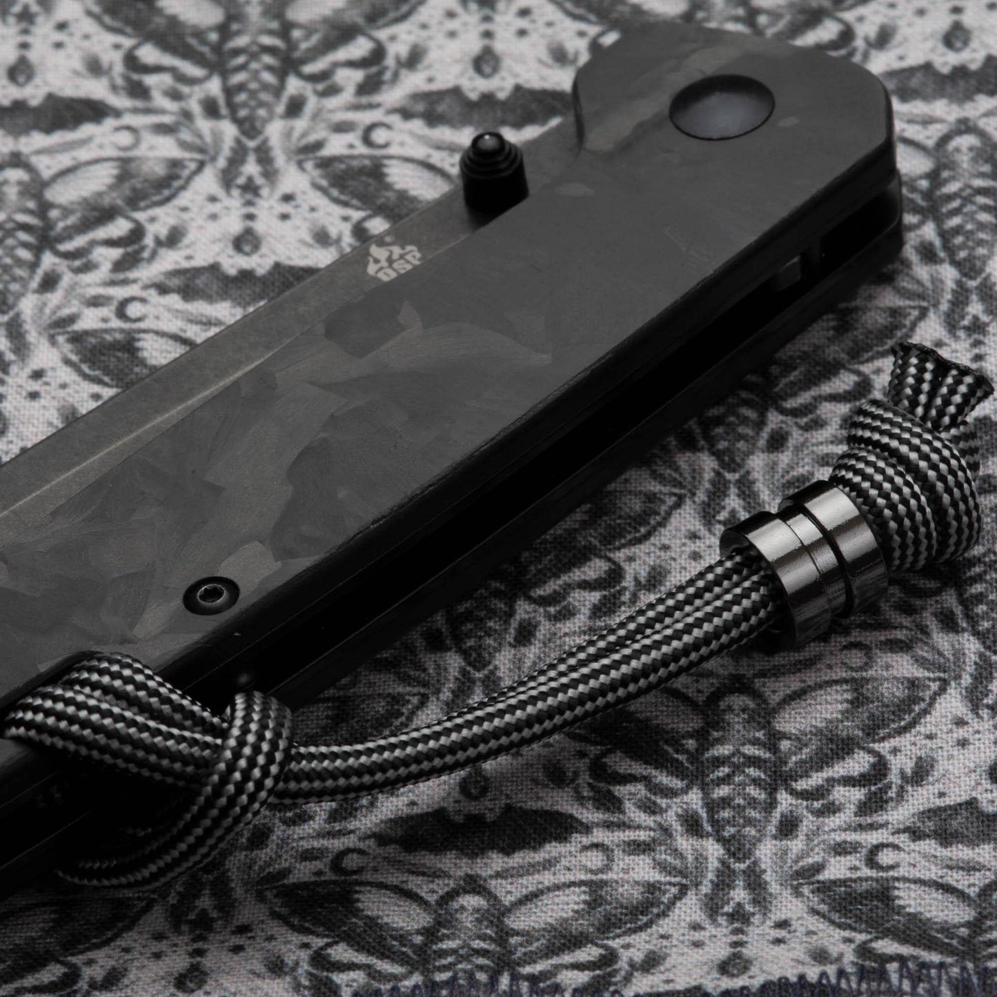 Minimal 550 Paracord Knife Lanyard | Choose From 70 Cord Colors and 5 Beads