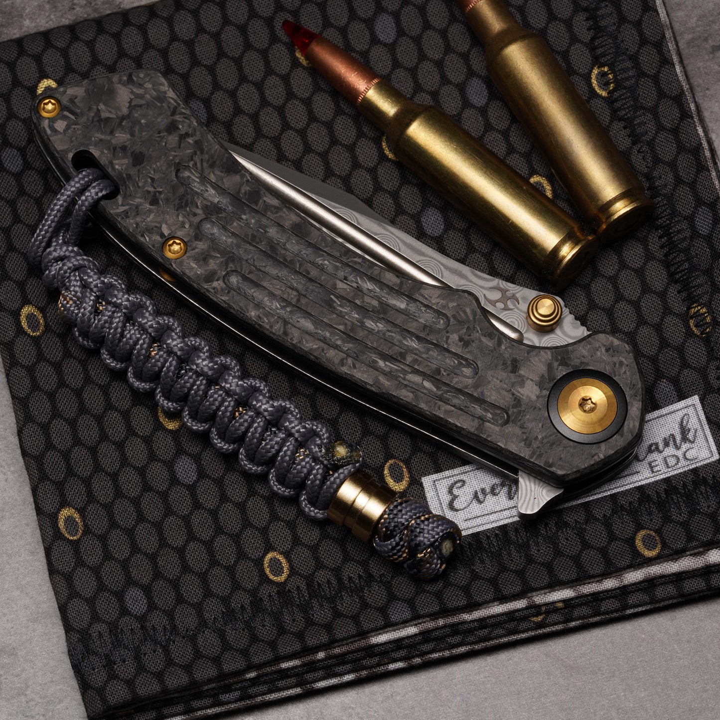 275 Paracord Hybrid Knife Lanyard With 550 Paracord Center | Choose From Over 100 Paracord Colors and 5 Beads