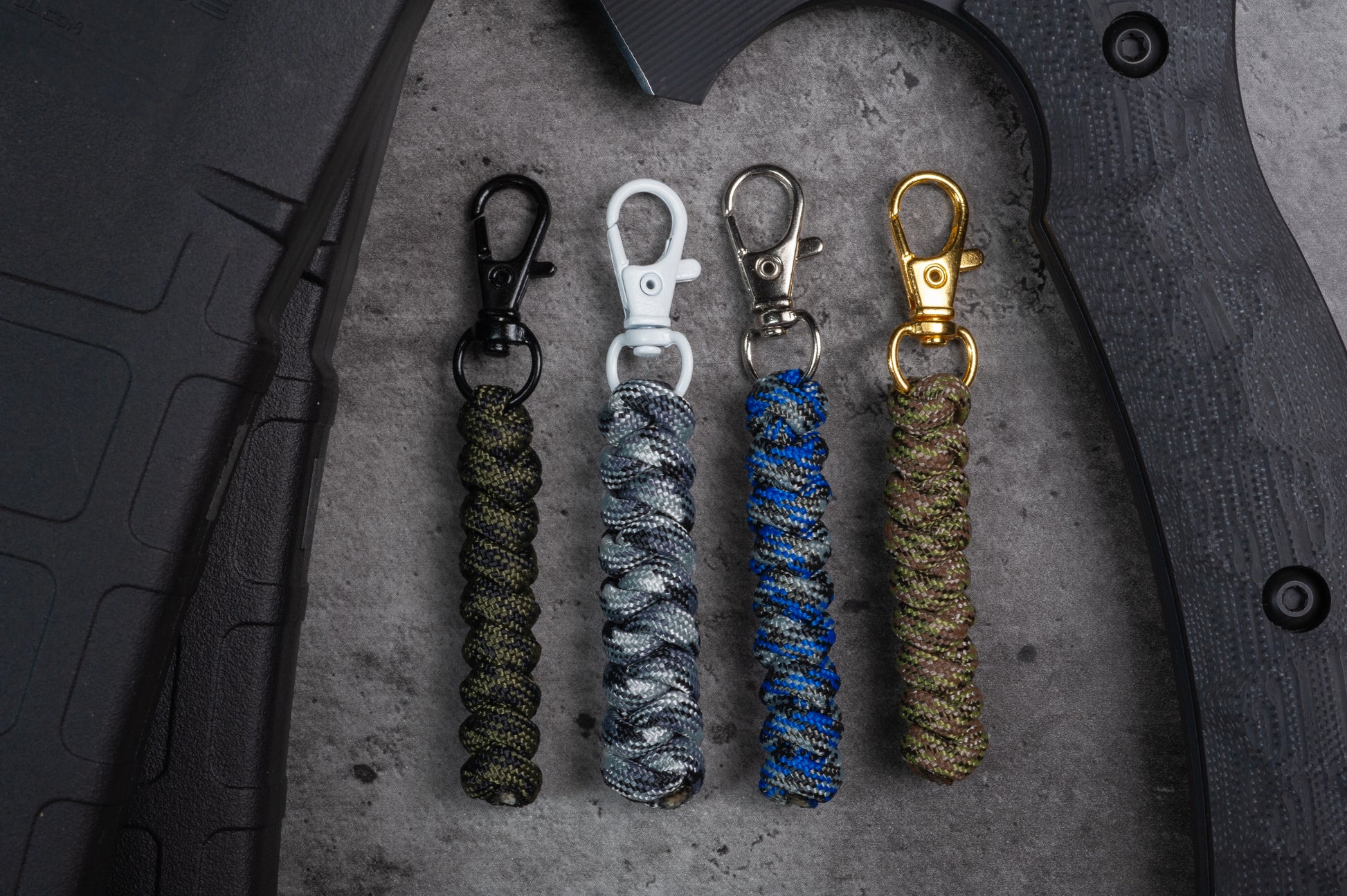 Rounded Paracord Zipper Pull Lanyard With Swivel Hook (single)