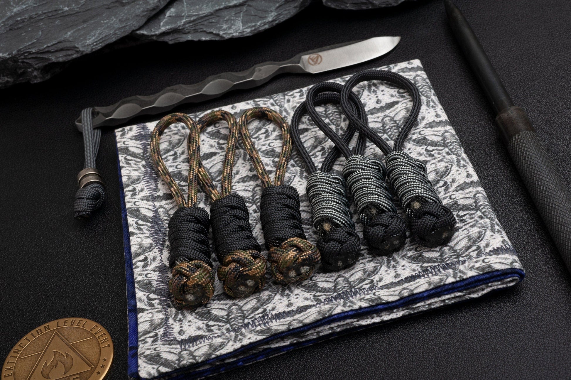 Pack of Three 3 Paracord Zipper Pull (Two color) [Combined Shipping]